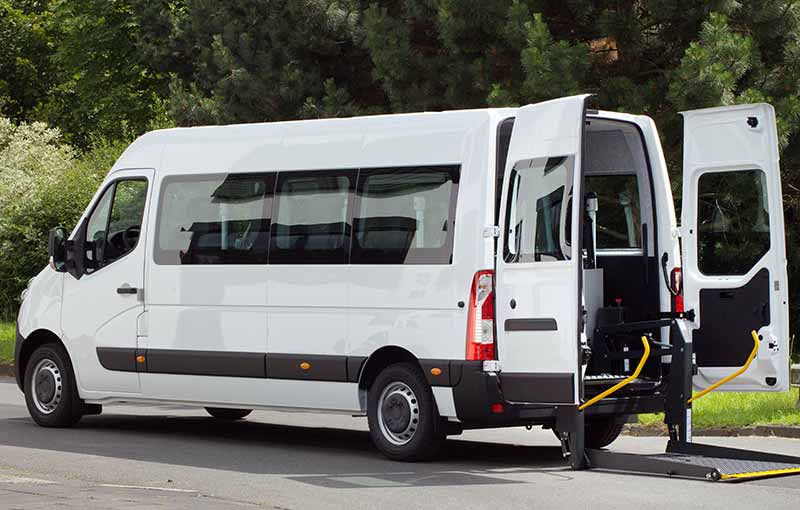 Unsere Fahrzeuge für Krankenfahrten und Rollstuhlbeförderung